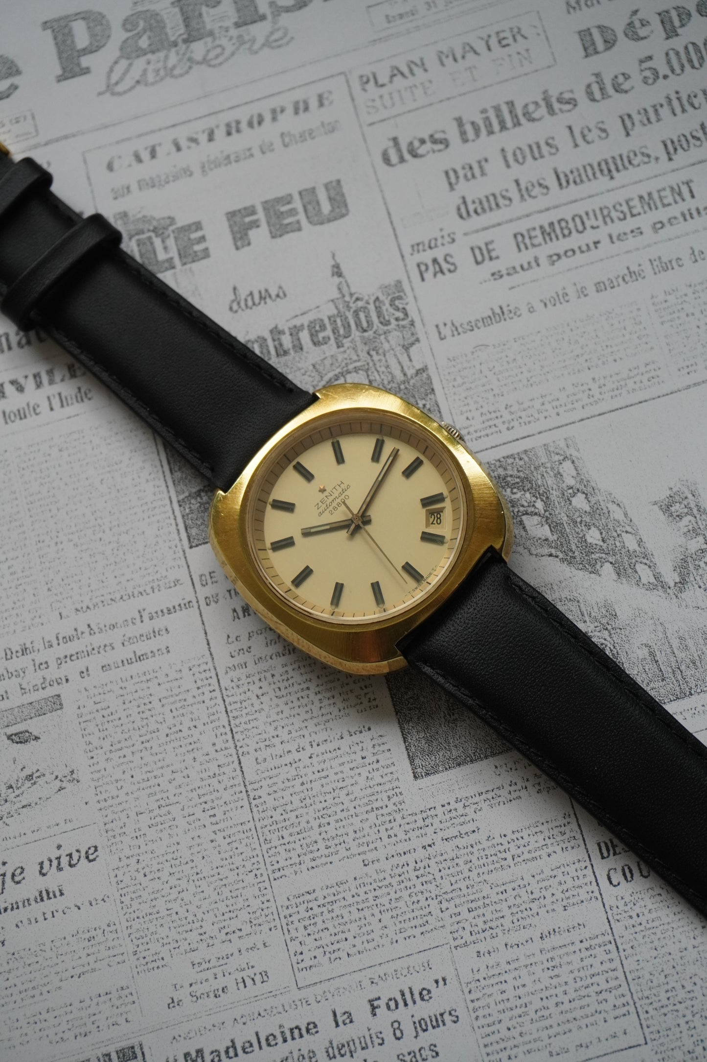 Zenith Surf Automatique 28800 Alt
